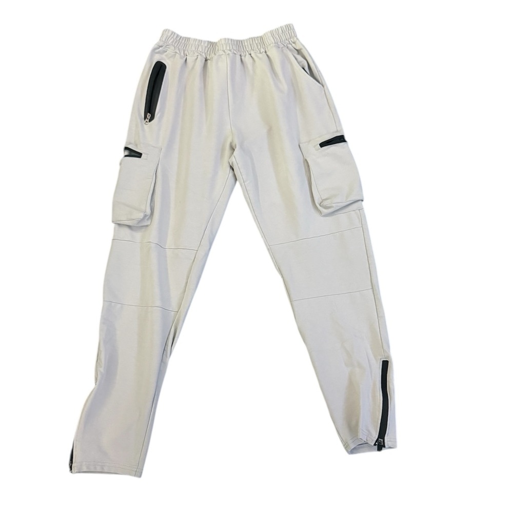 Men’s Modern Tech Cargo Joggers – Light Grey – Size Medium